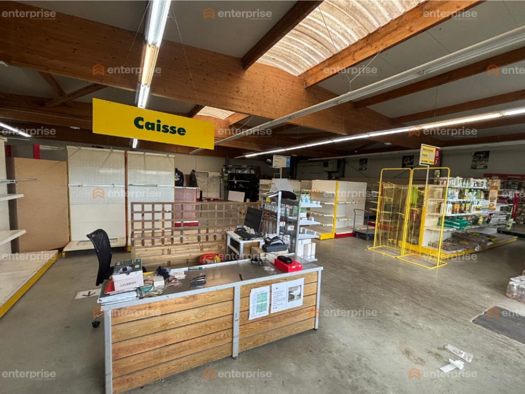 Local commercial à Chauny - Réf. 35 523